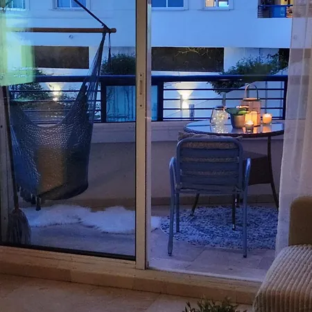 Appartement First Line