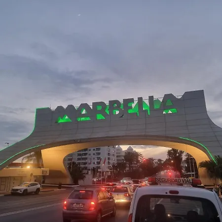 First Line Διαμέρισμα *